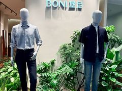 -王府井百货熙地港店