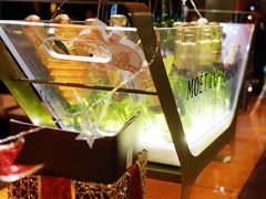 进口红葡萄酒-YUE·6·西式融合餐厅(外滩六号店)