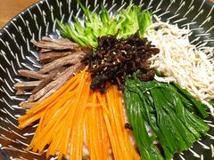 鸡枞凉拌米线-云水瑶意境云南菜(柏威年购物中心店)