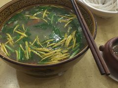 -桥香园云南过桥米线(金马碧鸡店)