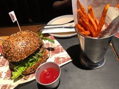 -FAT COW(虹梅路店)