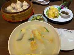 -玖鲜小笼(中山广场店)