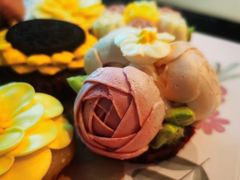倾慕.花束纸杯蛋糕礼盒-Pantry's Best派悦坊蛋糕(K11购物艺术中心店)