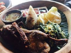 -Pundi Pundi Restaurant