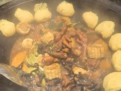 -鱼窝棚柴火铁锅炖(富山屯店)