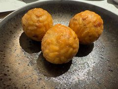 香炸松子酥-潮府馆·非遗潮州菜·港式点心(世纪公园店)