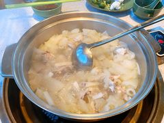 竹笙椰子鸡-润园四季椰子鸡火锅(海上世界店)