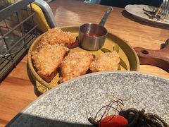 -三勾JJJ Burger&Coffee(梅溪湖店)