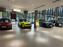 -上海普陀宝诚MINI4S店(红柳路店)
