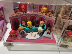 -泡泡玛特POPMART(上海环球港店)