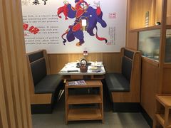 卡座-周渝食惦酸菜鱼(青浦店)