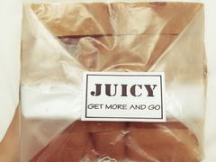 很多芝士吐司-Juicy Bakery(大学路店)
