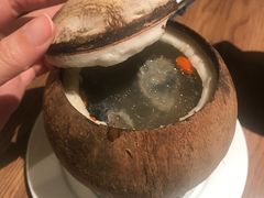 椰子乌鸡汤-首秀·四川料理(星耀101店)