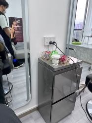 -LILI·HAIR SALON理理造型