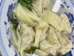 小馄饨-新丰小吃(中山中路分店)