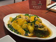 -魏铭鱼头捞饭(晋阳路店)