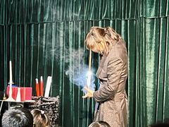-沉浸式亲子魔术秀-魔大星爆笑小剧场