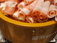 -龍歌自助小火锅(芝罘万达店)