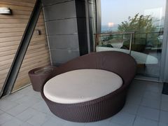 -上海滴水湖皇冠假日酒店