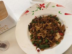 -沪华海鲜大酒楼(南汇店)