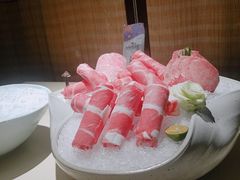 -余欢领鲜火锅(新街口店)