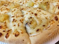 金枕榴莲菠菠披萨-必胜客(WOW宝龙城市广场店)