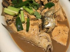 -小船渔村•大连菜•大连焖鱼(黄河路店)