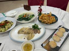-天鲜阁·海鲜粤菜·33年老字号(石槎白云站店)
