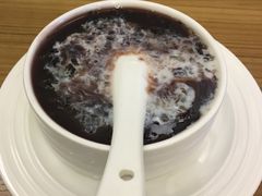 椰汁紫米露桃胶-龟金正·港式甜品(客村店)
