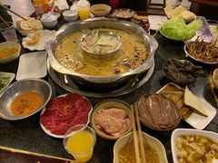 -邓莽子老火锅(中兴路总店)