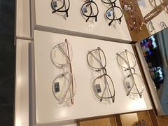 -罗伯特眼镜·蔡司官方授权(前海桂湾店)