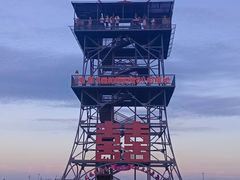 -稻梦空间冰雪小镇