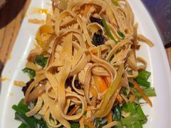 -山河屯铁锅炖鲜鹅·东北菜(开发区一店)