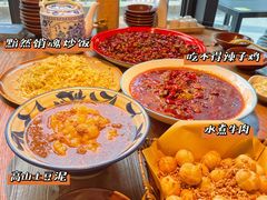 -先启半步颠小酒馆(白麓里店)