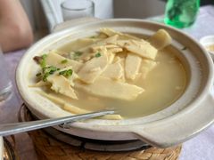 -披云山庄