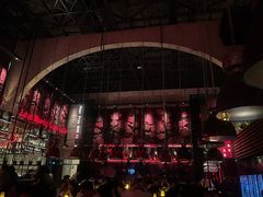 -FOUR PLAY BAR