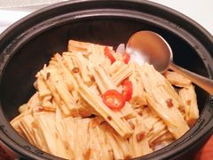 鲜果啫啫腐竹-富淳饭店(陆家嘴保利广场店)