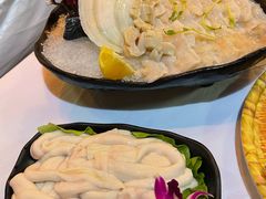 -鲜入围煮花胶鸡海鲜火锅