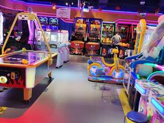 -星舰梦航(广百广场荔胜店)