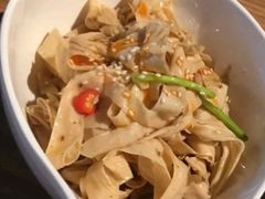 -多嘴超级肉蟹煲(欧亚卖场店)