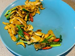 -半山腰·云南菜(侨福芳草地店)