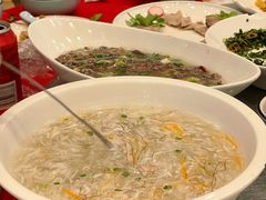 -侬佳蒸菜馆(听潮店)