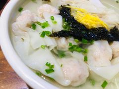 招牌鲜虾小馄饨-苏小柳手工点心(人民广场分院)