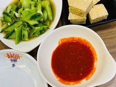 凉拌黄瓜-宝记烧烤·碳锅羊肉·羊蝎子火锅·夜食社(文体路创始店)