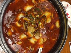 -渝是乎川渝小炒(新世界百货望京店)