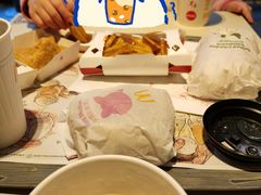 -麦当劳(友谊路得来速店)