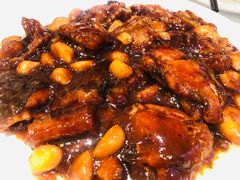 红烧长江鮰鱼-老人和饭店(淮海中路店)