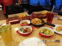 -必胜客(骡马市店)