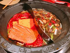 -宽板凳老灶火锅(外馆斜街店)