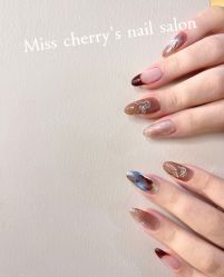 -花系美·美甲美睫精品店